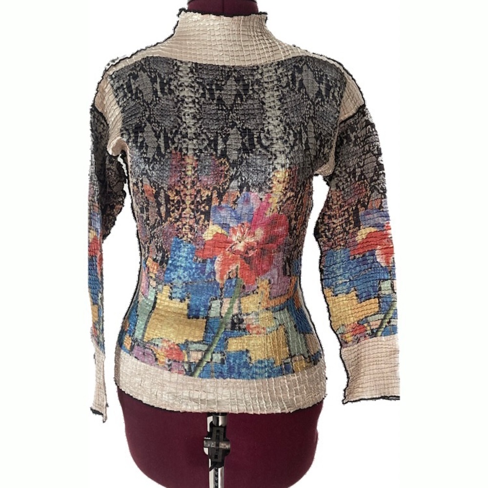 C’est Duo Textured multidimensional long sleeve top
